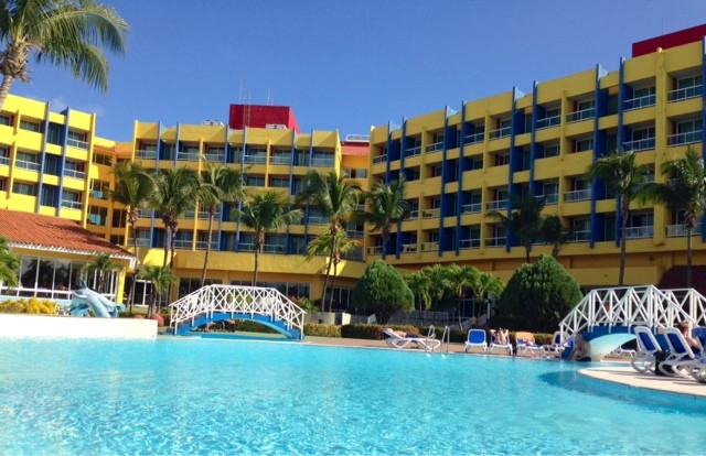 Holidays Sunshine Barcelo Cuba