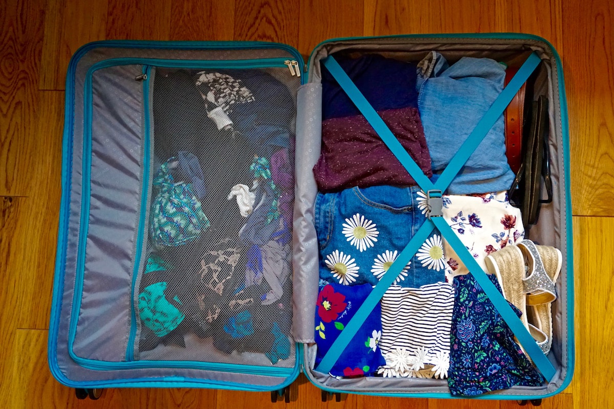 Packing the American Tourister Soundbox Suitcase