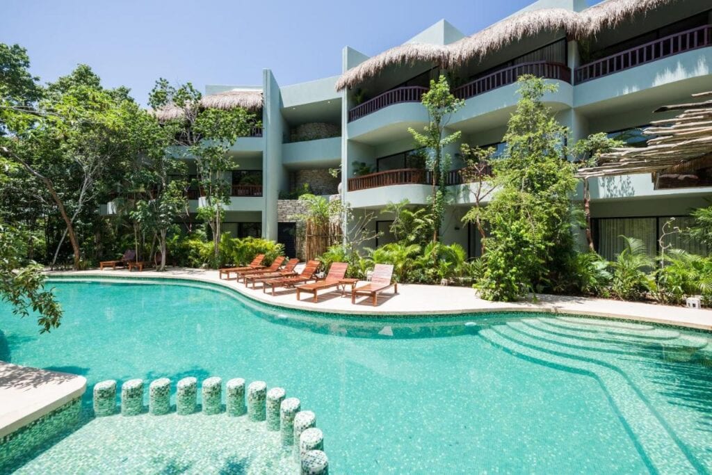 Kimpton Aluna