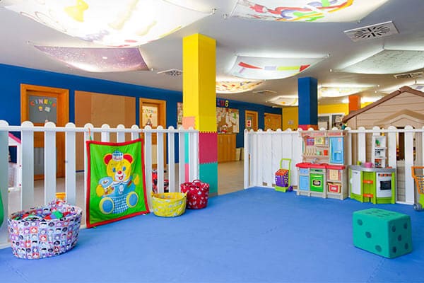 Roca Nivaria baby club