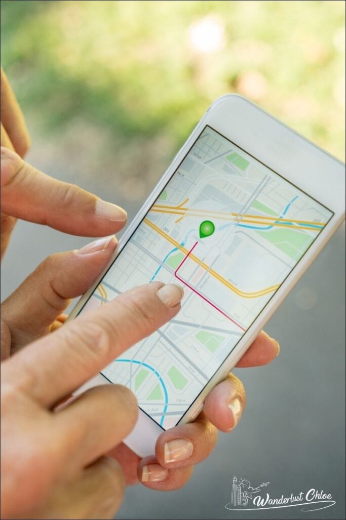 using maps while travelling