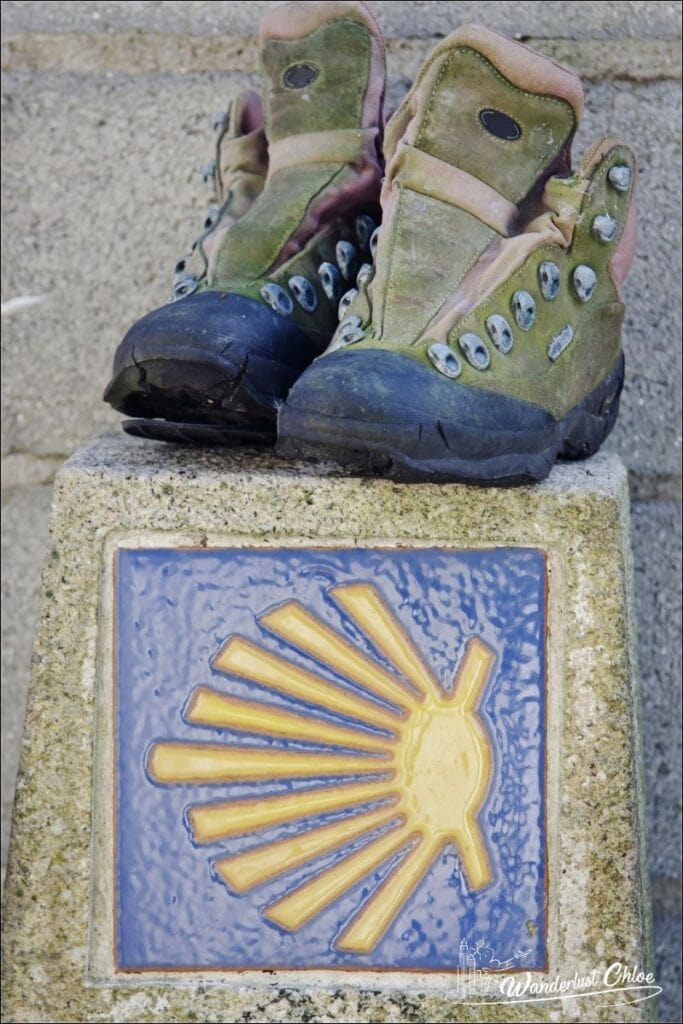 hiking camino spain
