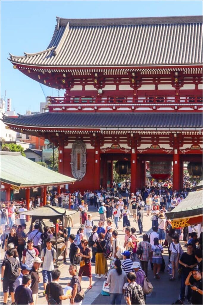 using a phone in japan